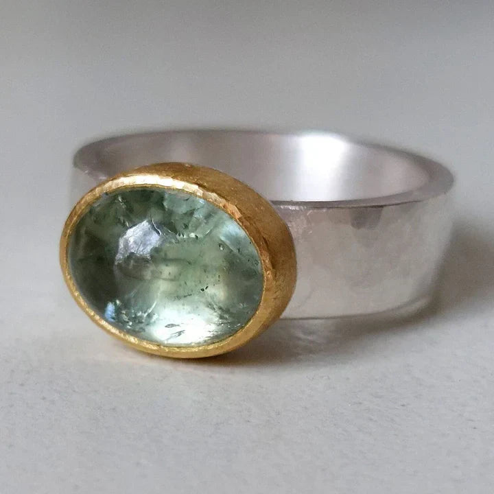 Celeste | Retrogrön ring med polerad sten
